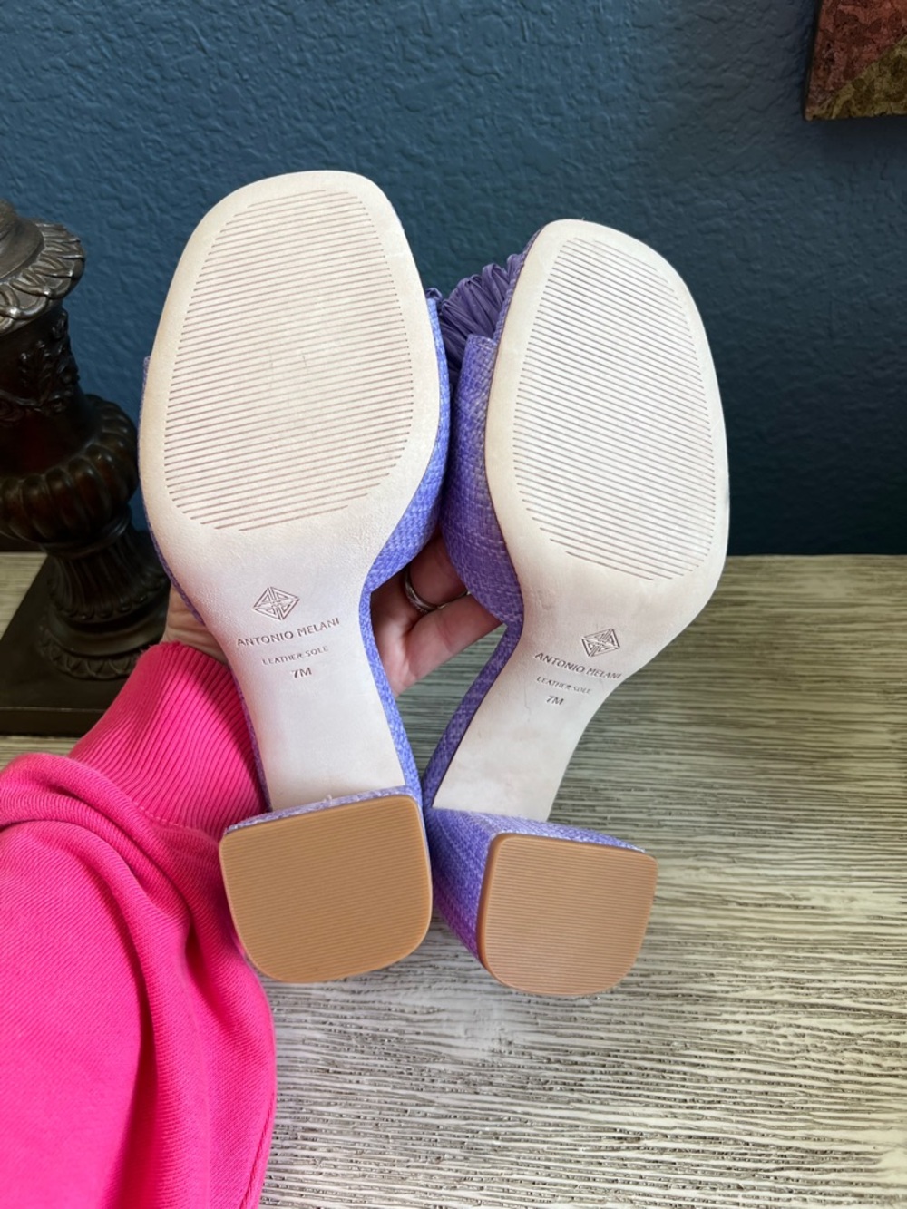 NEW!!! Never Worn ANTONIO MELANI Glora Raffia Lilac Pom-Pom Block Heels - Picture 7 of 8